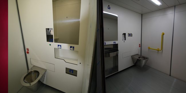 Toaleta automata metrou Milano 3